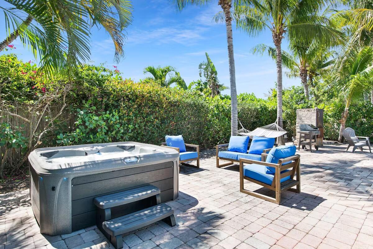 CHATHAM HILLS - Residential