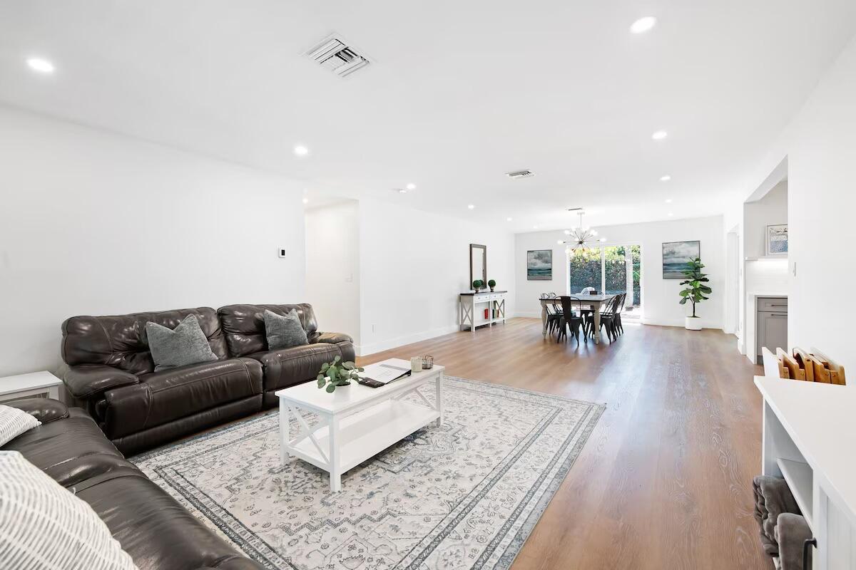 CHATHAM HILLS - Residential