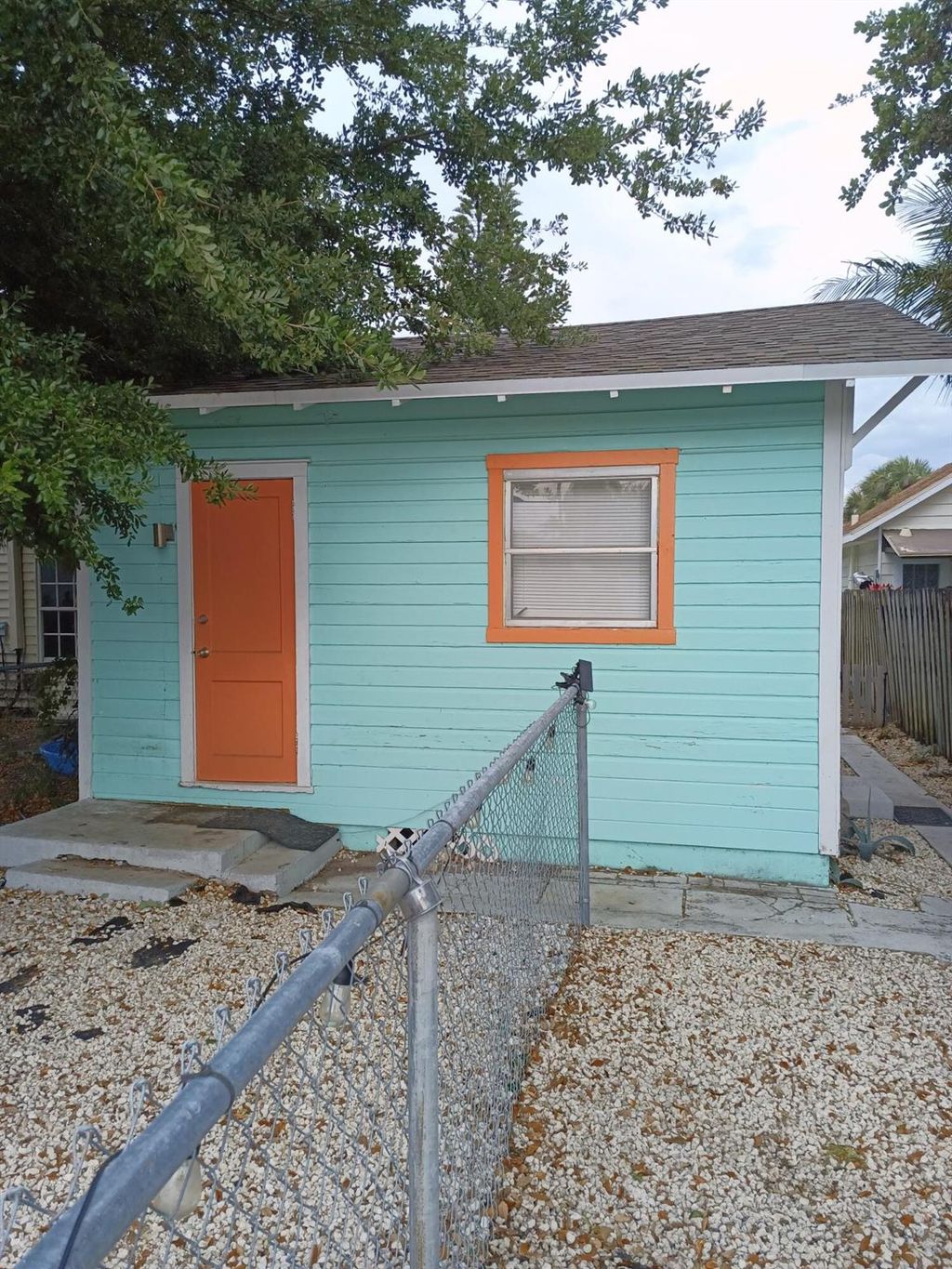 Photo of 325 S M Street #Back, Lake Worth Beach, FL 33460 (MLS # R11070210)