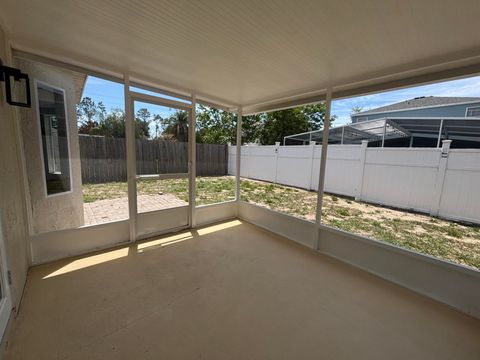Tiny photo for 1001 Harvest Moon Drive, Seffner, FL 33584 (MLS # B26015023)
