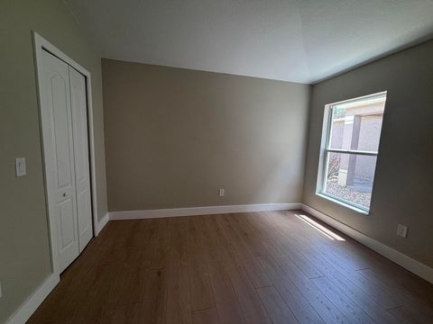 Tiny photo for 1001 Harvest Moon Drive, Seffner, FL 33584 (MLS # B26015023)