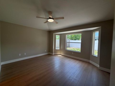 Tiny photo for 1001 Harvest Moon Drive, Seffner, FL 33584 (MLS # B26015023)