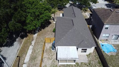 Tiny photo for 1001 Harvest Moon Drive, Seffner, FL 33584 (MLS # B26015023)