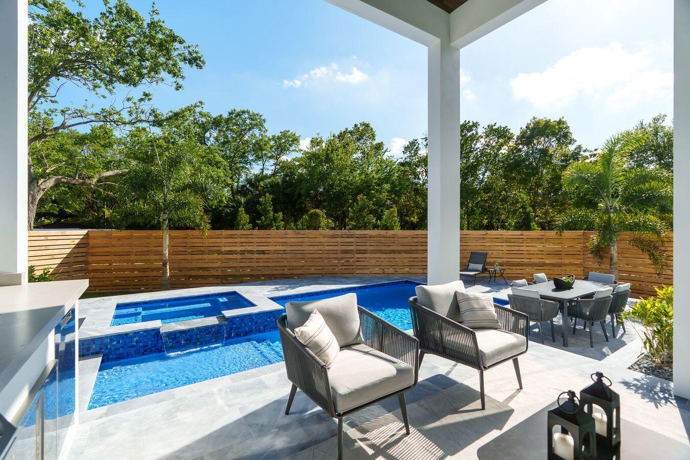 CROISSANT PARK RIVER SEC - Residential