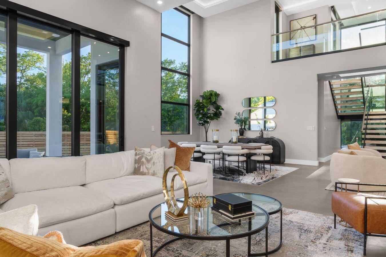 CROISSANT PARK RIVER SEC - Residential