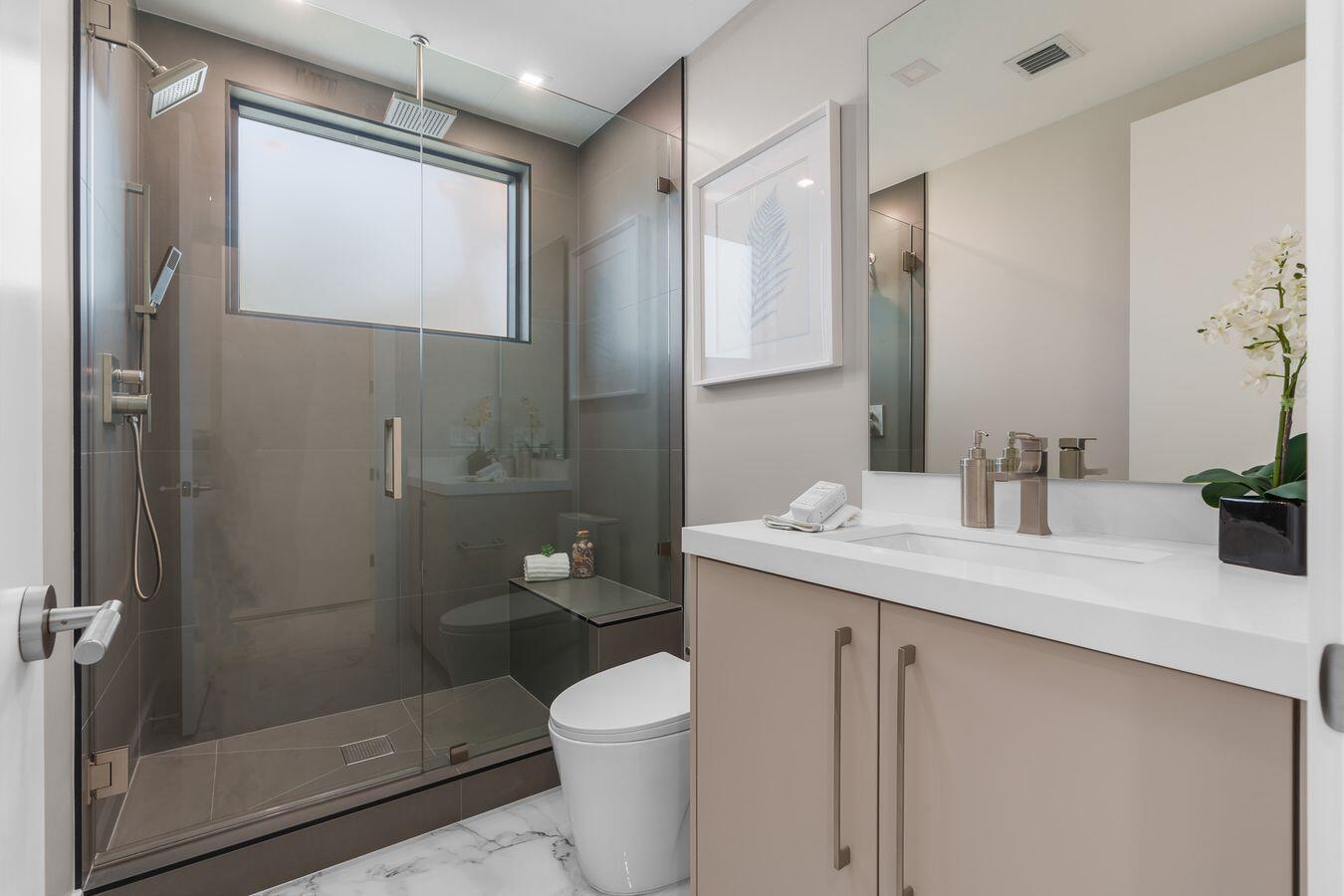 CROISSANT PARK RIVER SEC - Residential