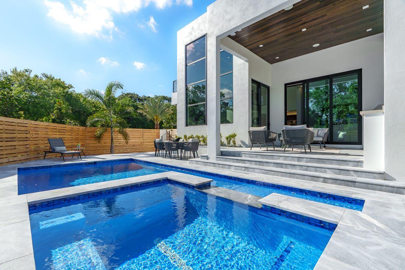 CROISSANT PARK RIVER SEC - Residential