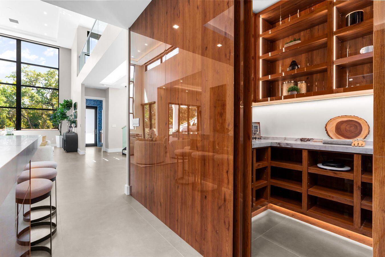 CROISSANT PARK RIVER SEC - Residential