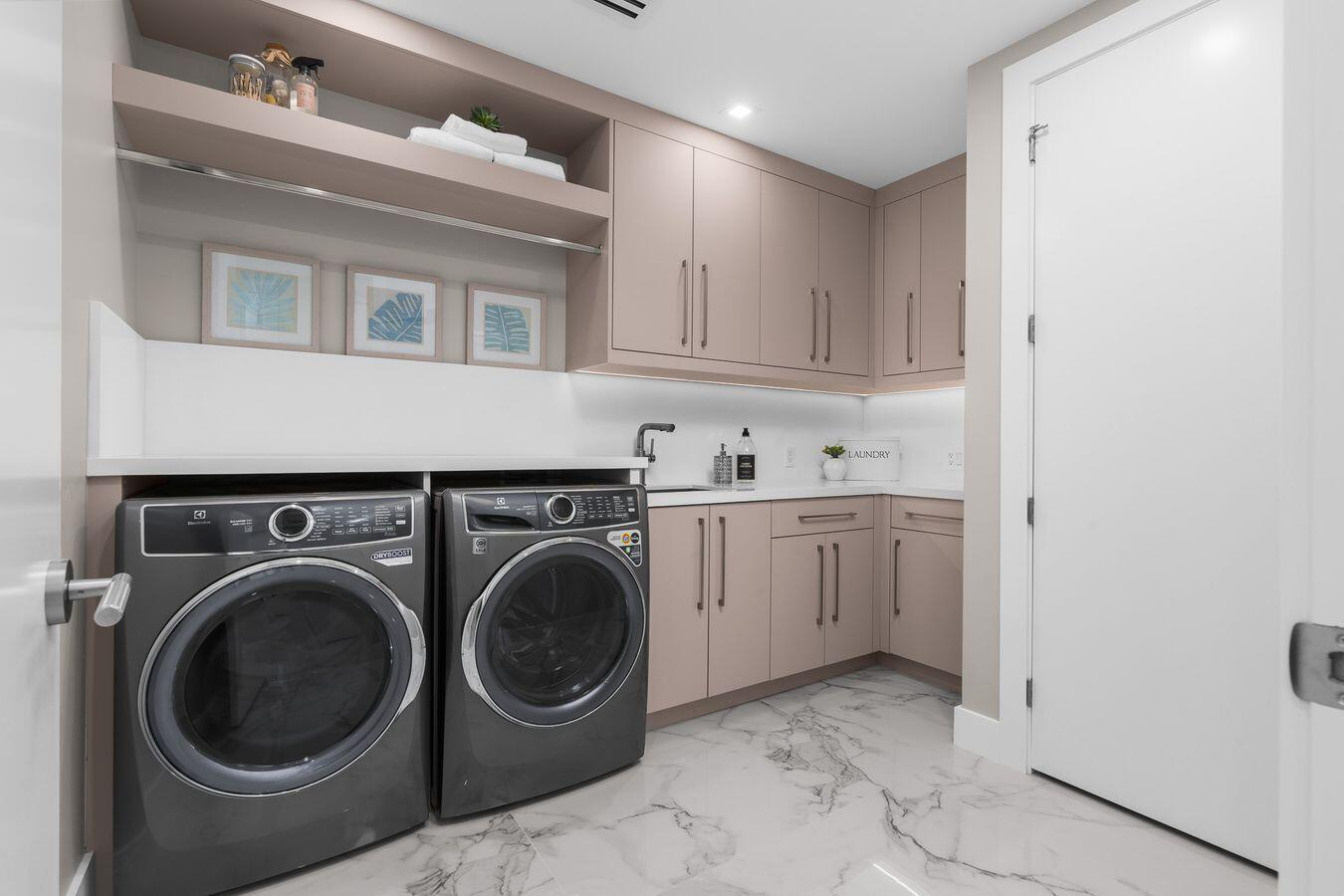 CROISSANT PARK RIVER SEC - Residential