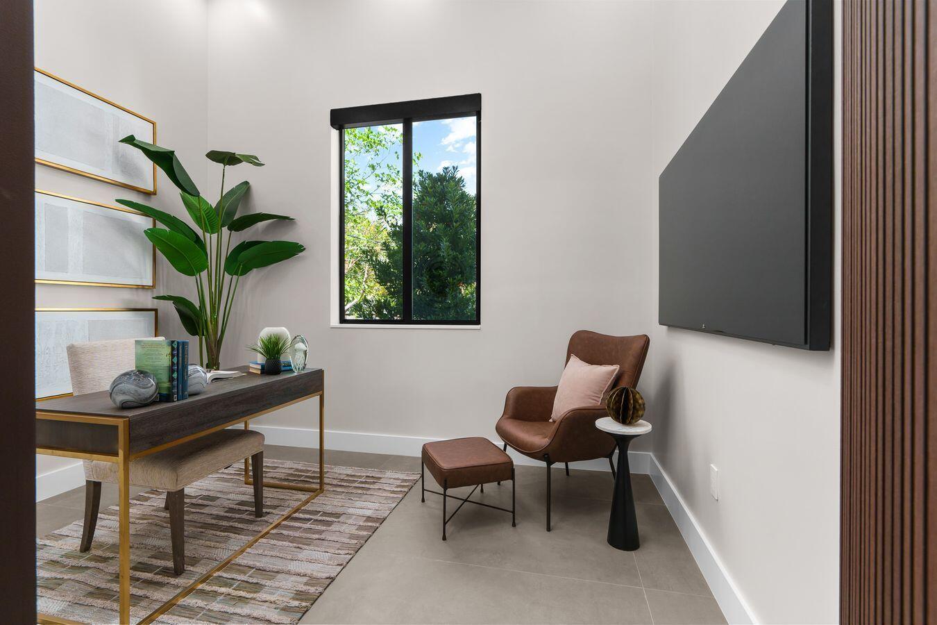 CROISSANT PARK RIVER SEC - Residential