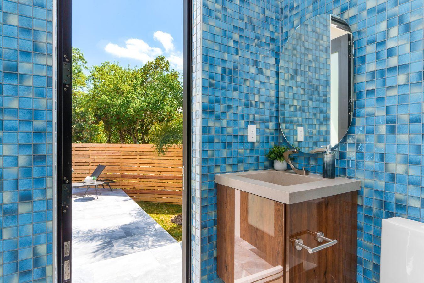 CROISSANT PARK RIVER SEC - Residential