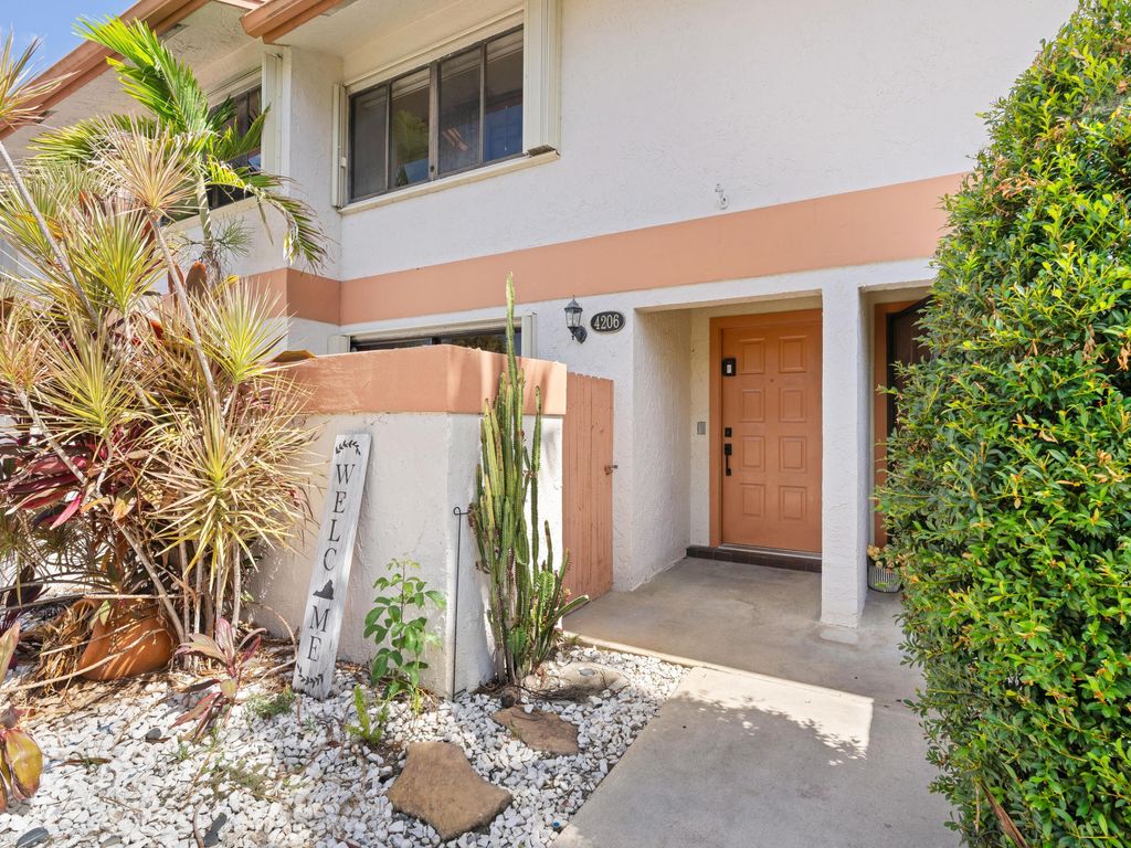 Photo of 4206 SW 70TH Terrace #4206, Davie, FL 33314 (MLS # B26056283)