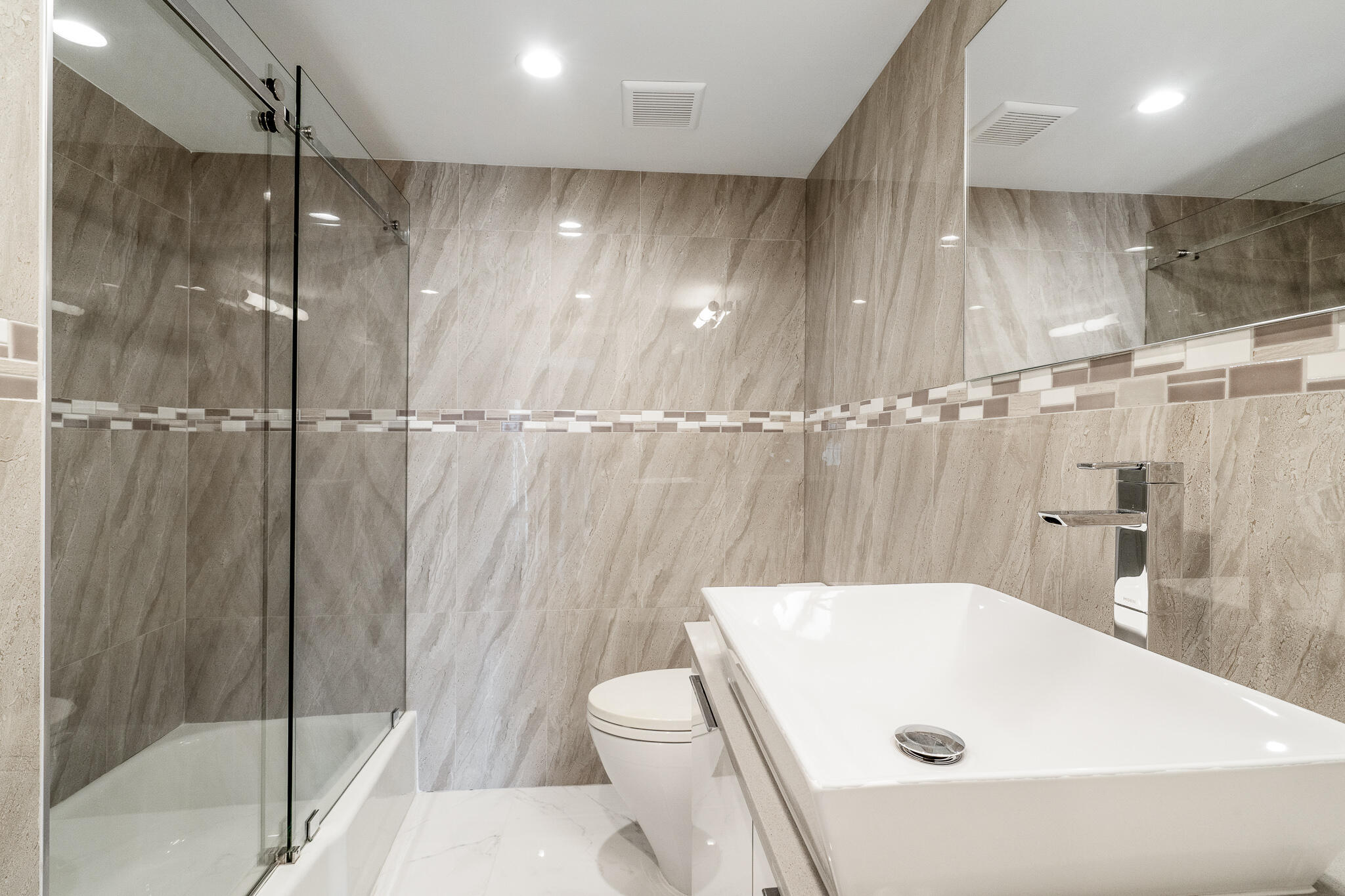 TIERRA DEL MAR CONDO - Residential Lease