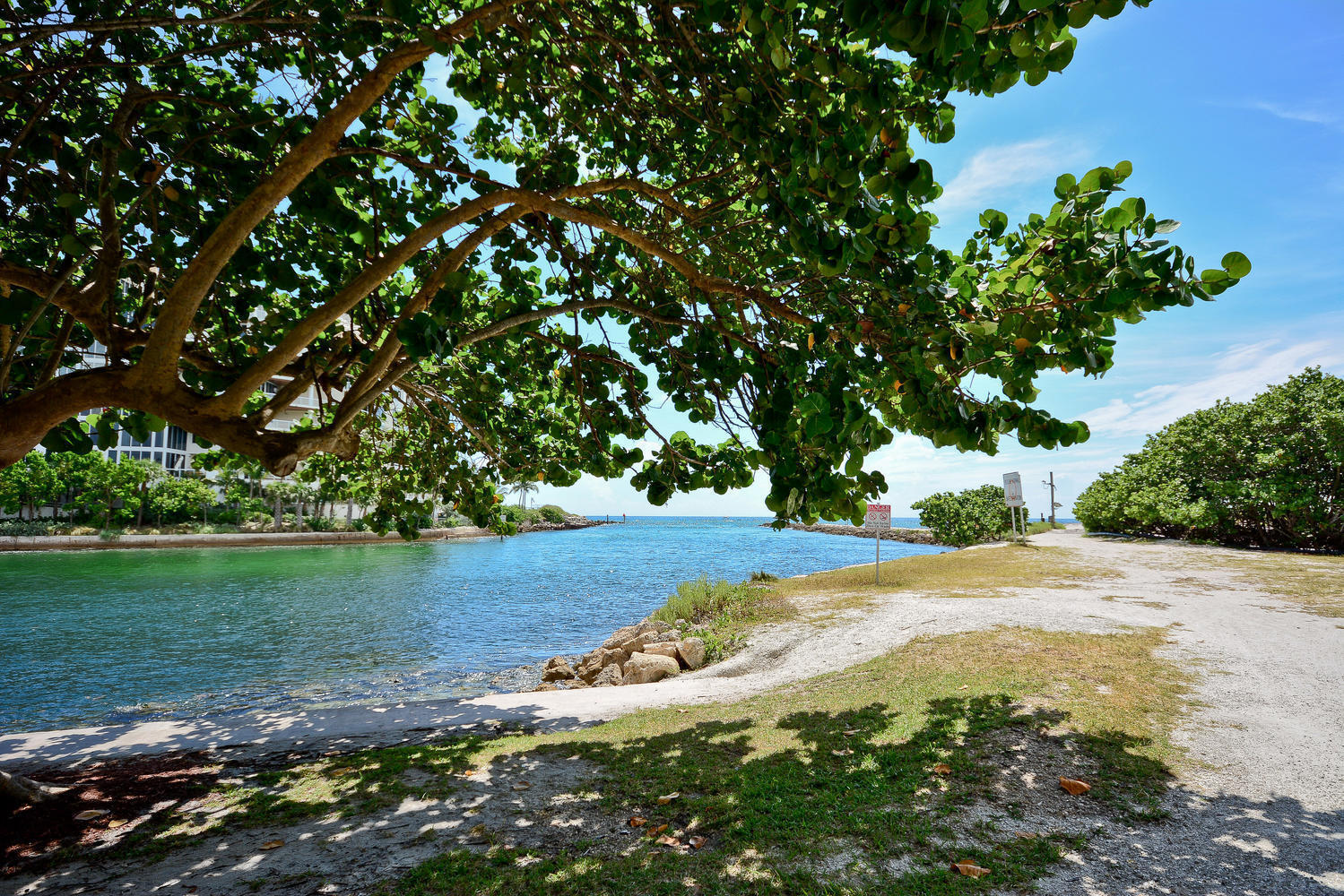 TIERRA DEL MAR CONDO - Residential Lease