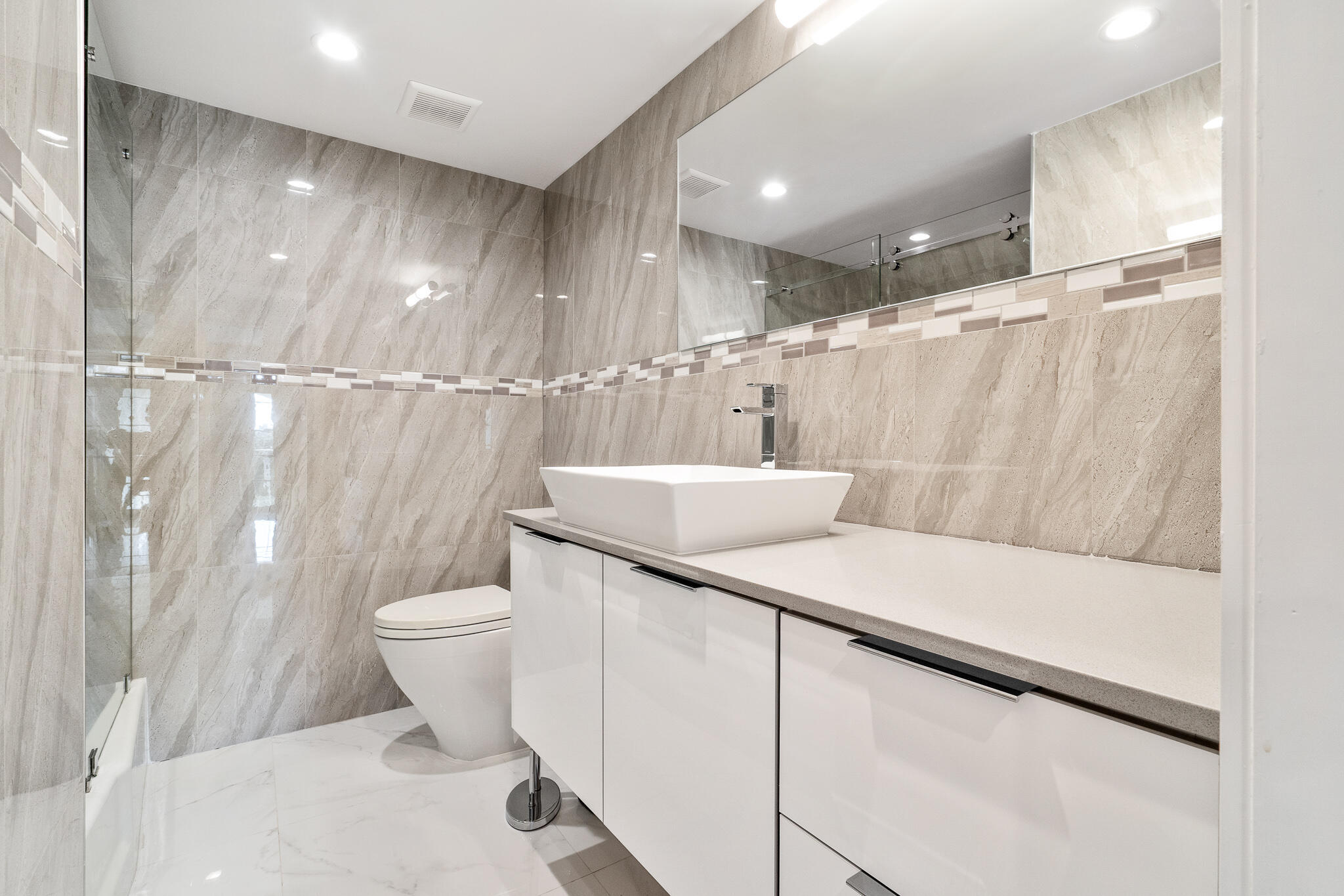 TIERRA DEL MAR CONDO - Residential Lease