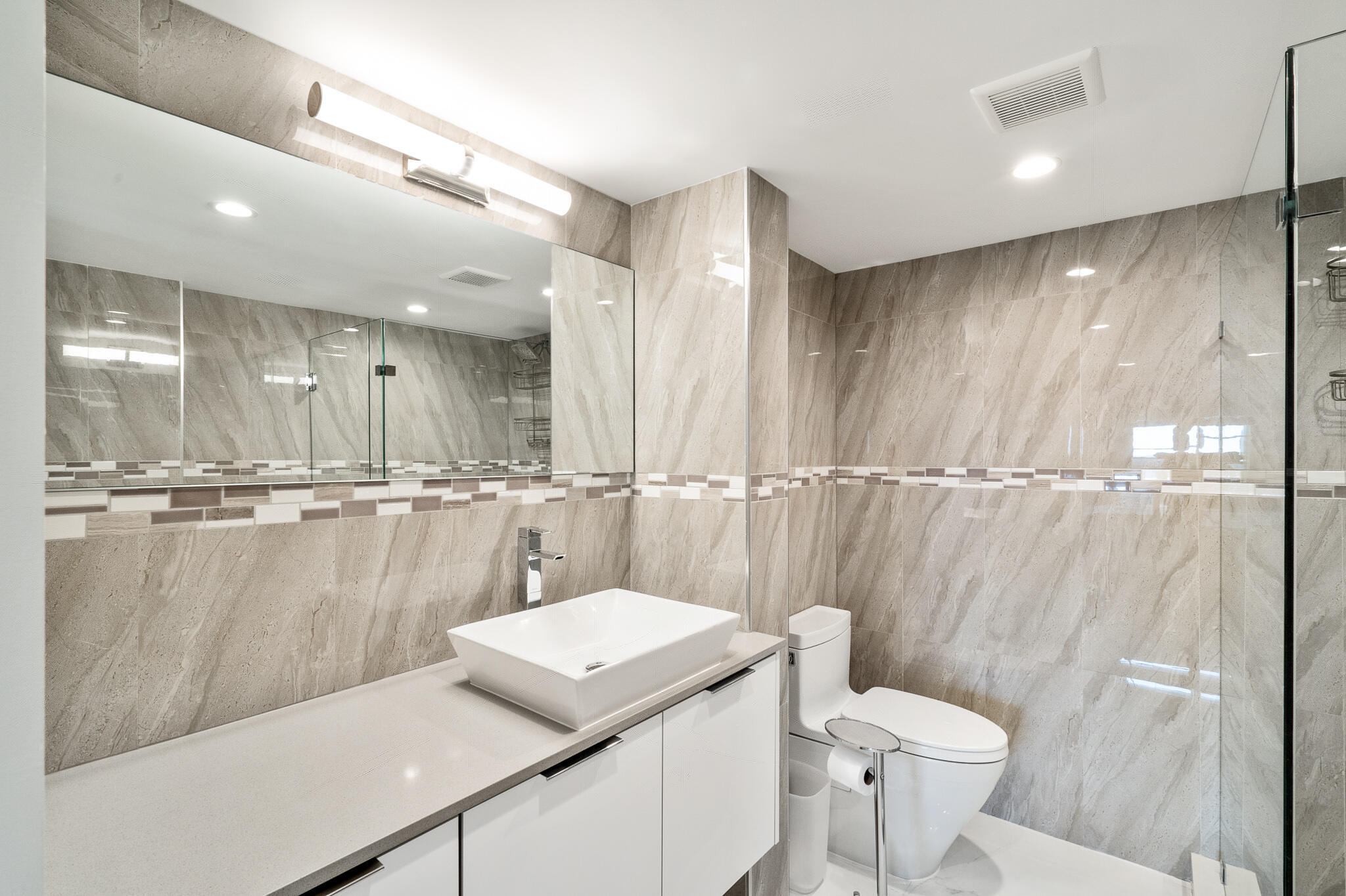 TIERRA DEL MAR CONDO - Residential Lease