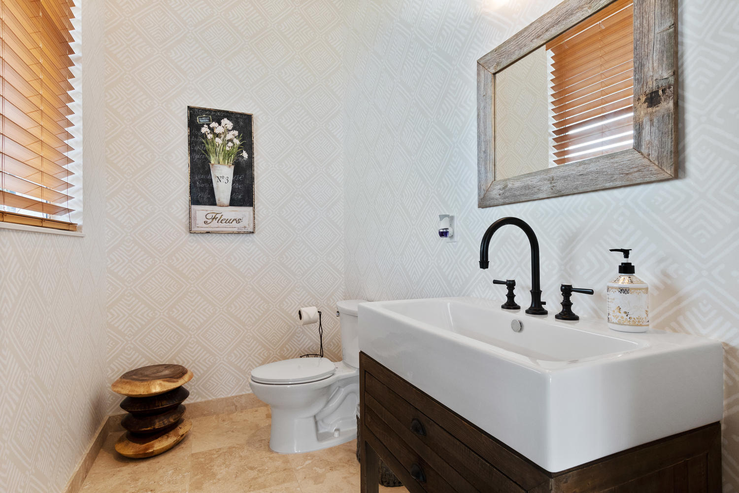 SADDLE CLUB OF WELLINGTON - Residential