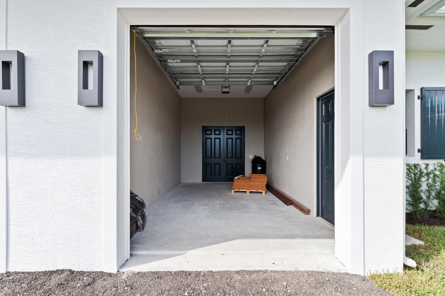 SADDLE CLUB OF WELLINGTON - Residential