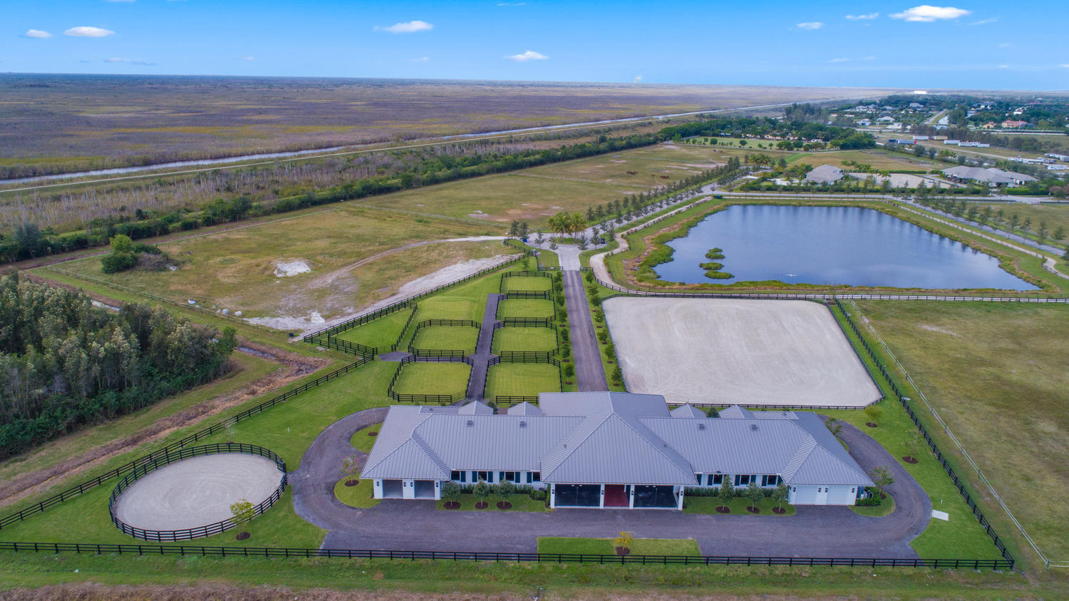 SADDLE CLUB OF WELLINGTON - Residential