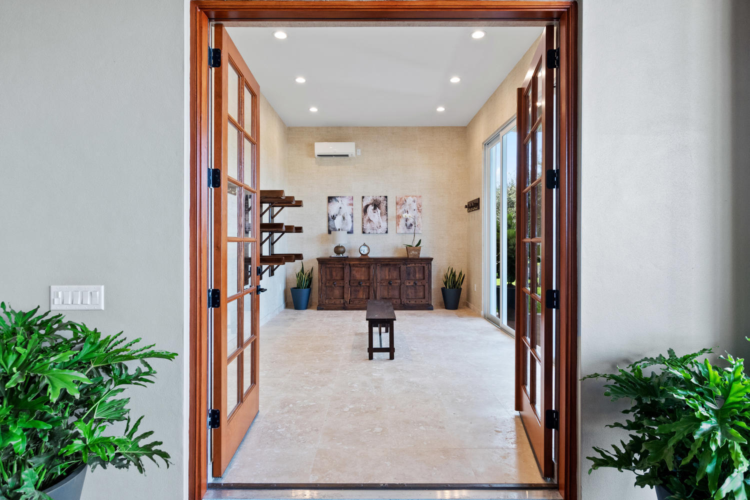 SADDLE CLUB OF WELLINGTON - Residential