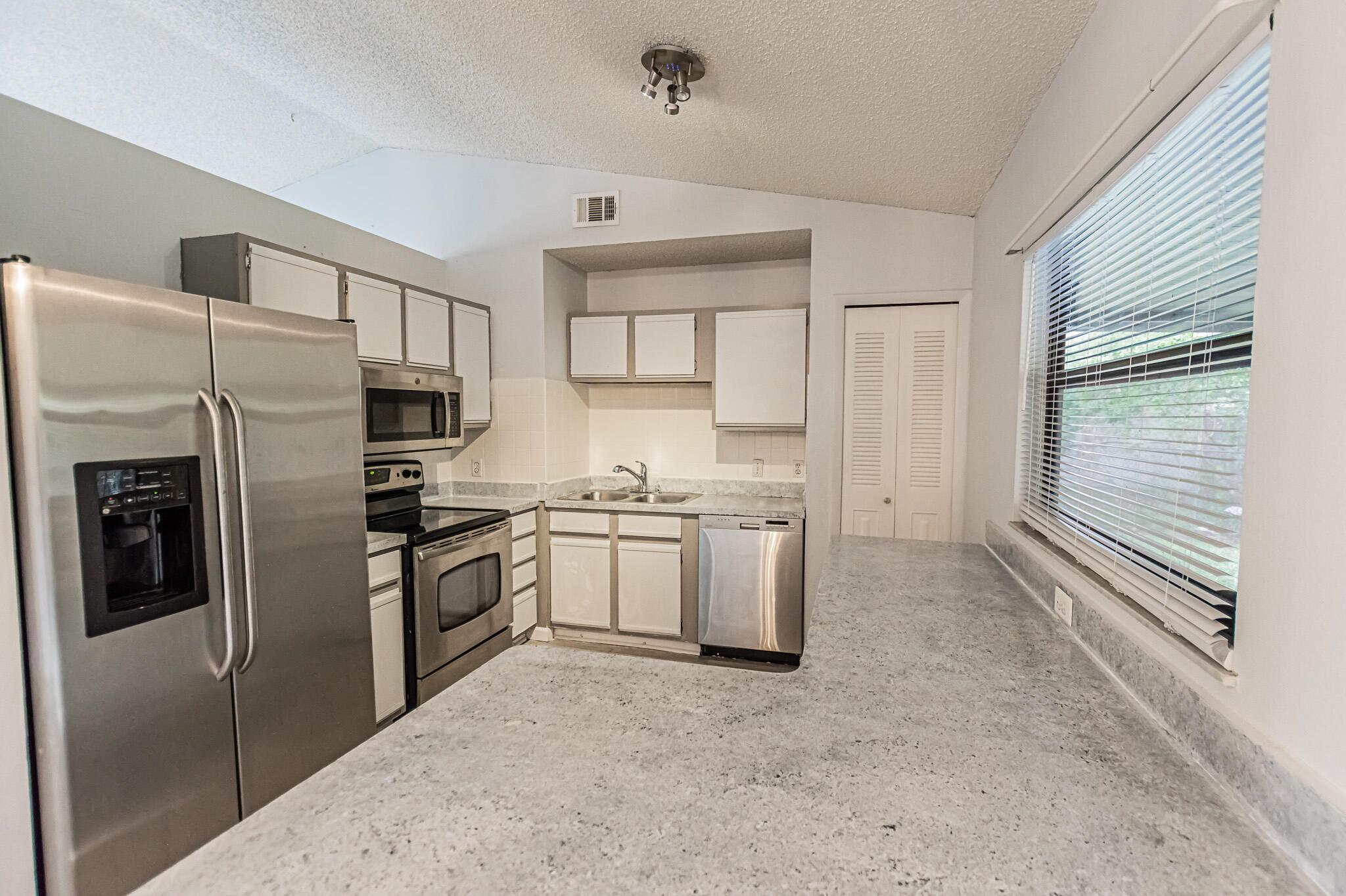 PORT ST LUCIE SECTION 17 - Residential