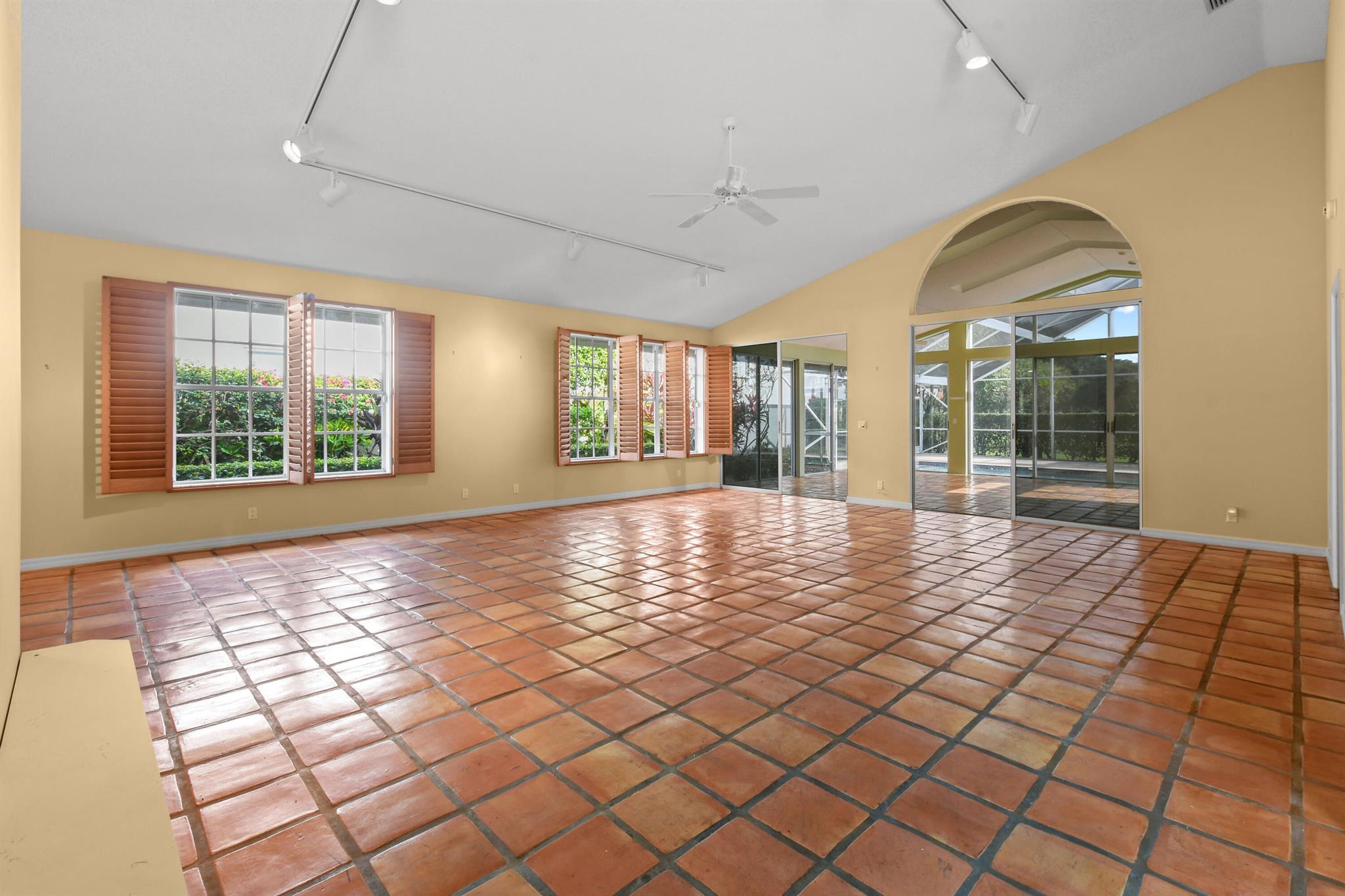 EASTPOINTE SUB 13A - Residential