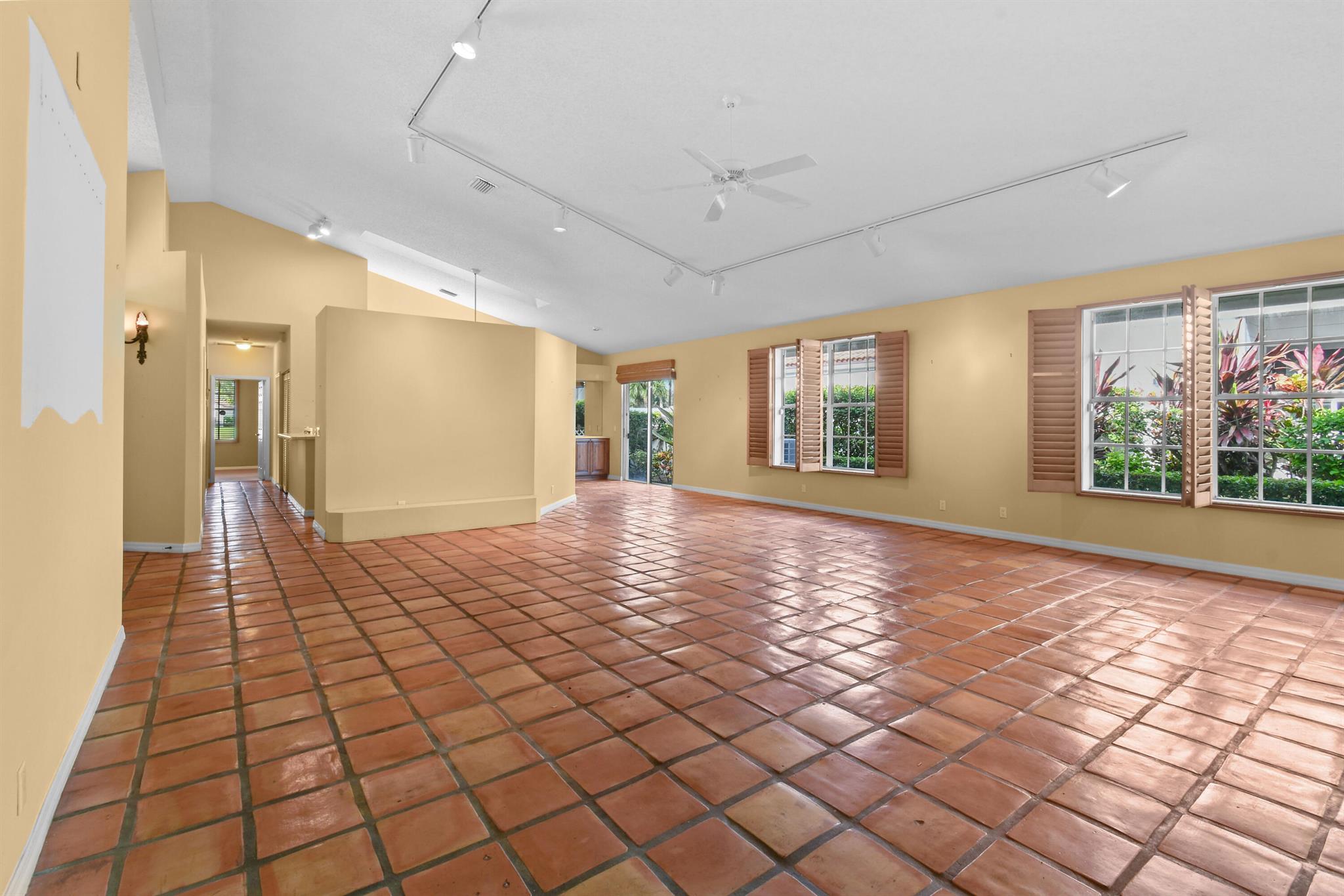 EASTPOINTE SUB 13A - Residential