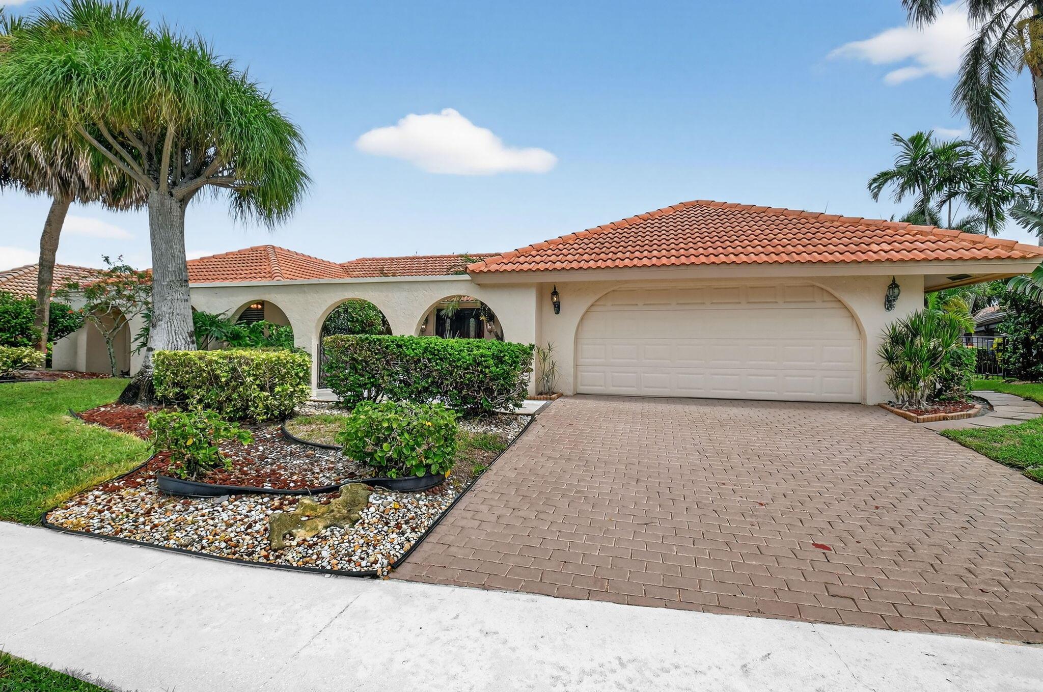 5884 Pinebrook Drive