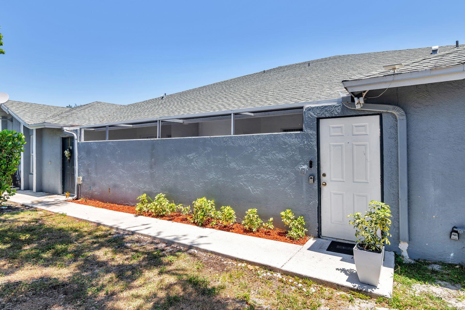 GREENVIEW SHORES 2 OF WEL - Commercial Sale