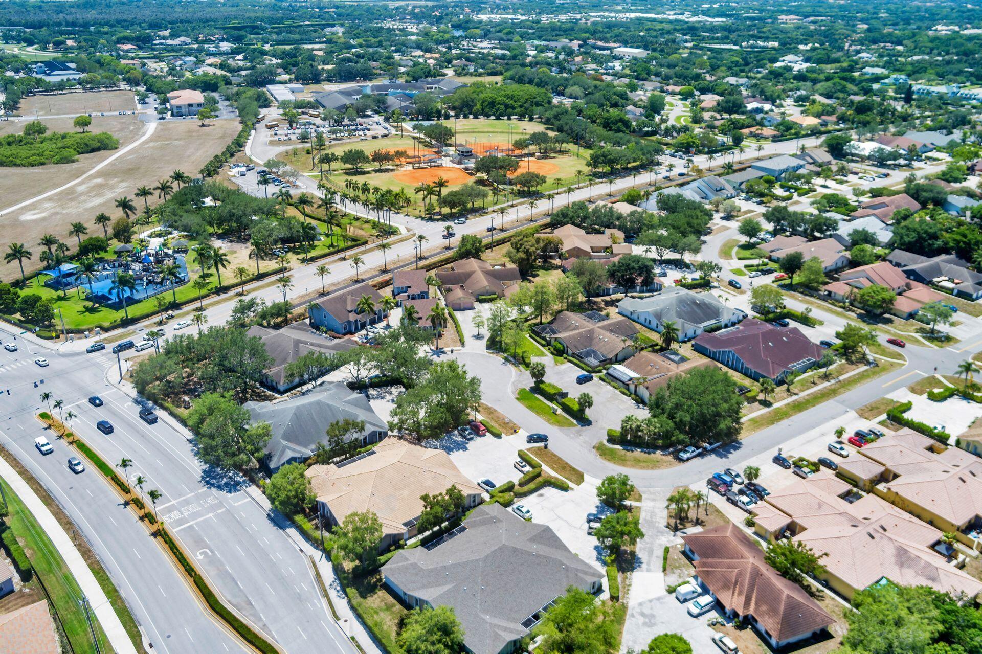 GREENVIEW SHORES 2 OF WEL - Commercial Sale