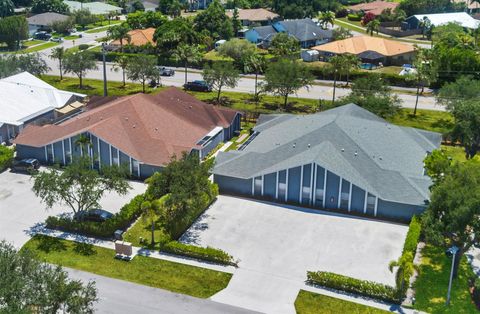 13908 Folkestone Circle Wellington FL 33414