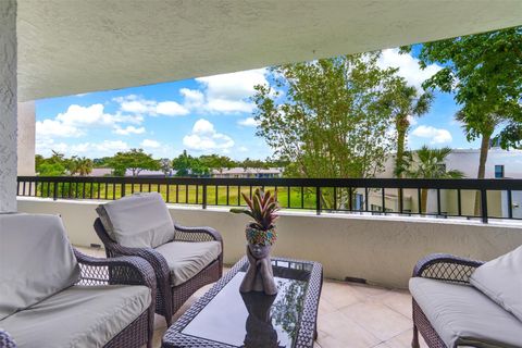 Condominium in Boca Raton FL 6463 La Costa Dr Dr 6.jpg