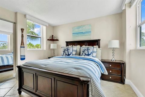 Condominium in Boca Raton FL 6463 La Costa Dr Dr 18.jpg