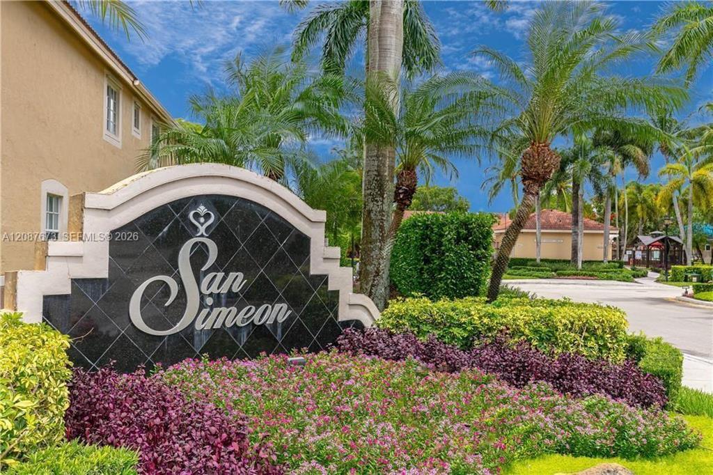Photo of 3636 SAN SIMEON Circle, Weston, FL 33331 (MLS # B26077992)