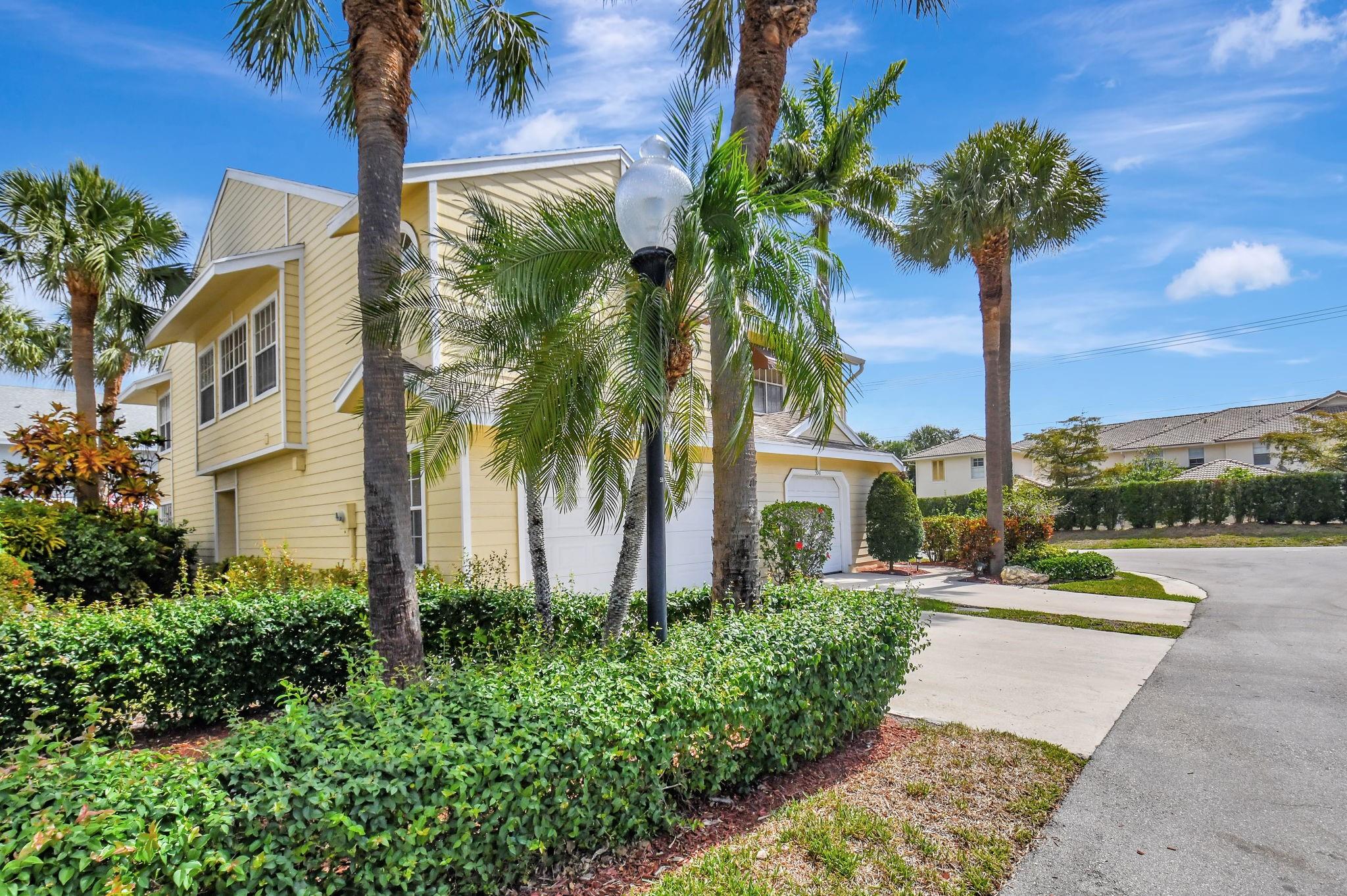 5043 Pointe Emerald Ln