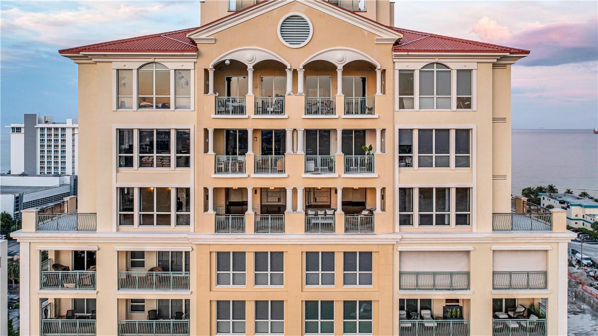 ALHAMBRA PLACE - Residential