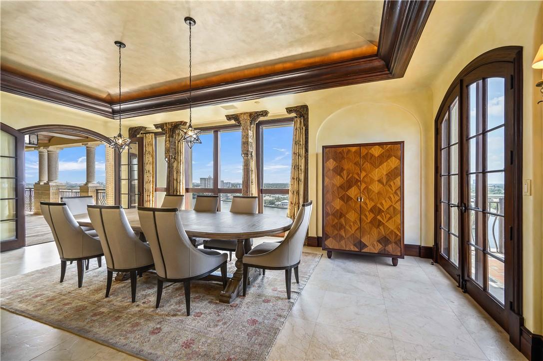 ALHAMBRA PLACE - Residential