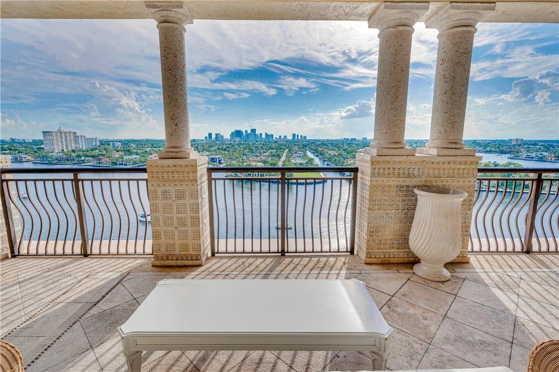 ALHAMBRA PLACE - Residential