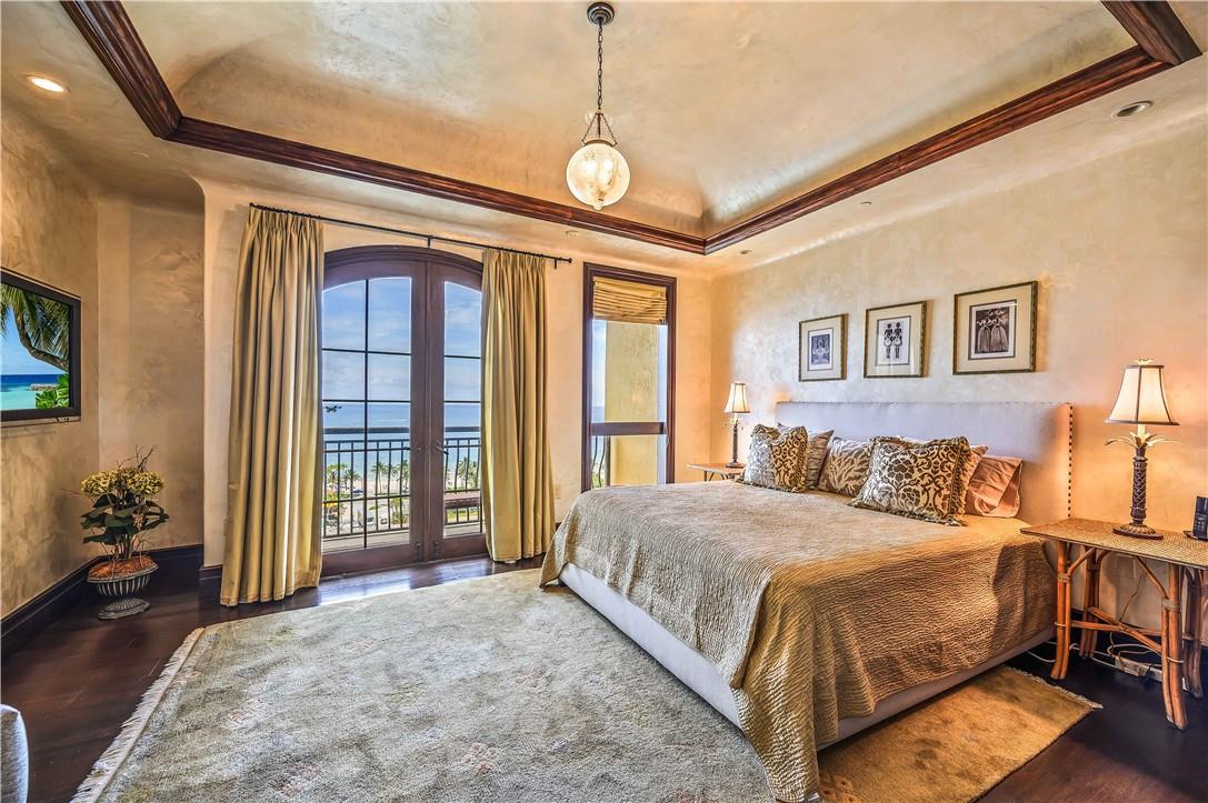 ALHAMBRA PLACE - Residential