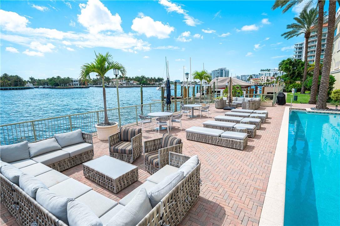 ALHAMBRA PLACE - Residential