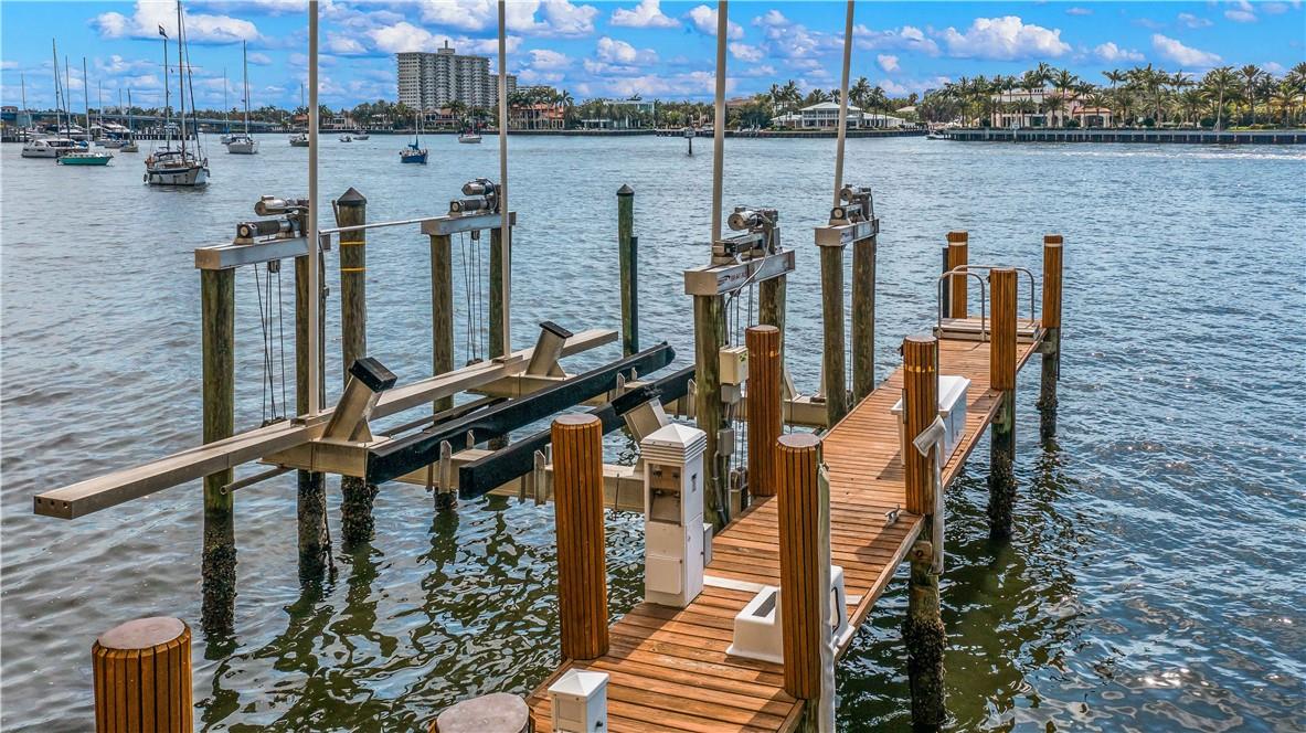 ALHAMBRA PLACE - Residential