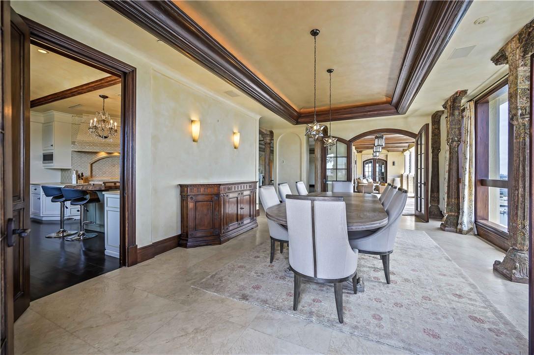 ALHAMBRA PLACE - Residential