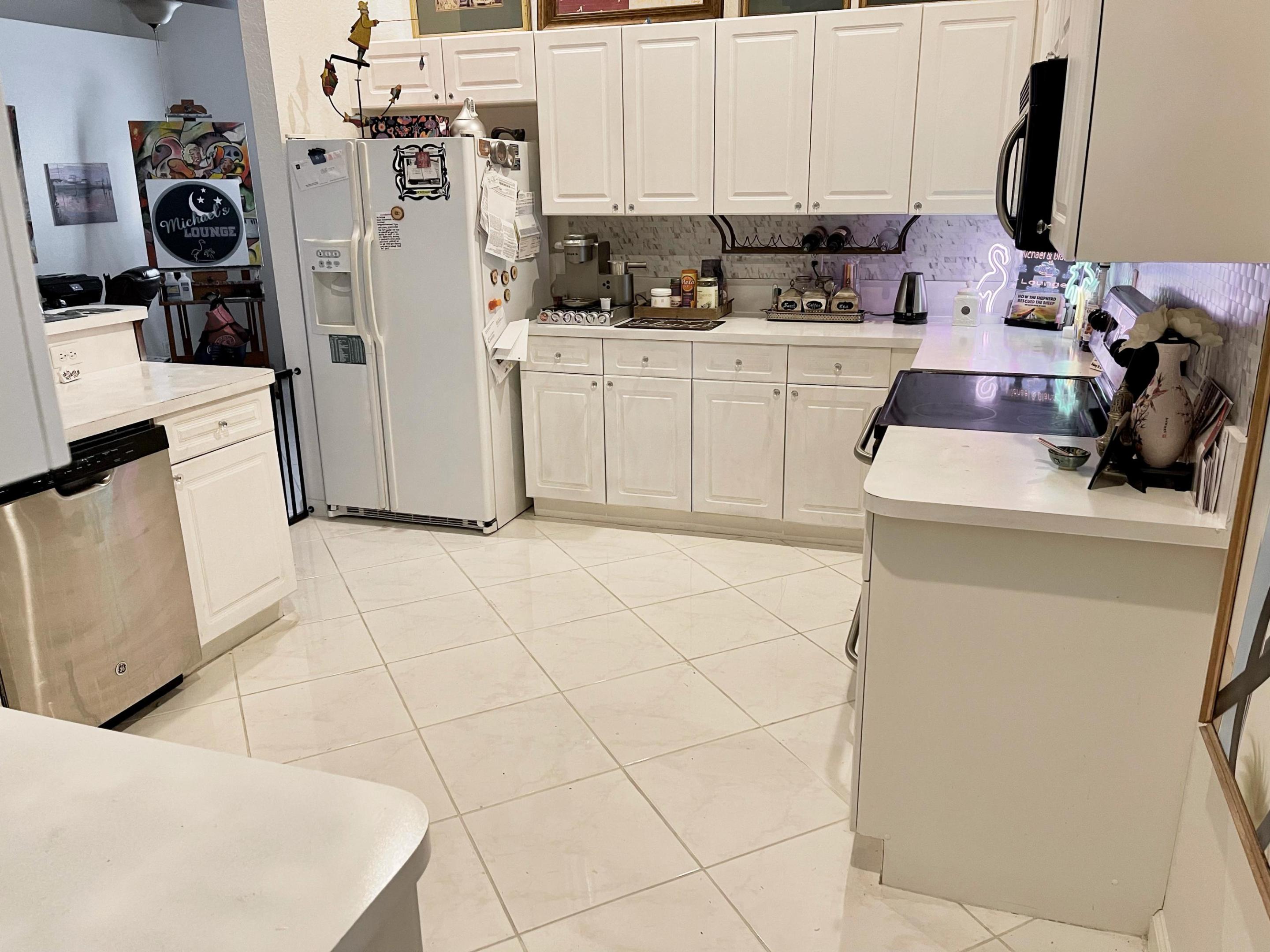 WINSTON TRAILS - Residential