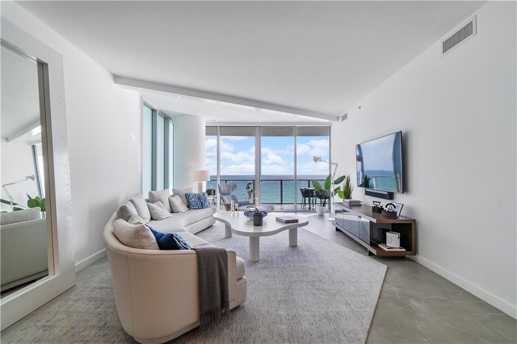 Auberge Beach Residences - Residential