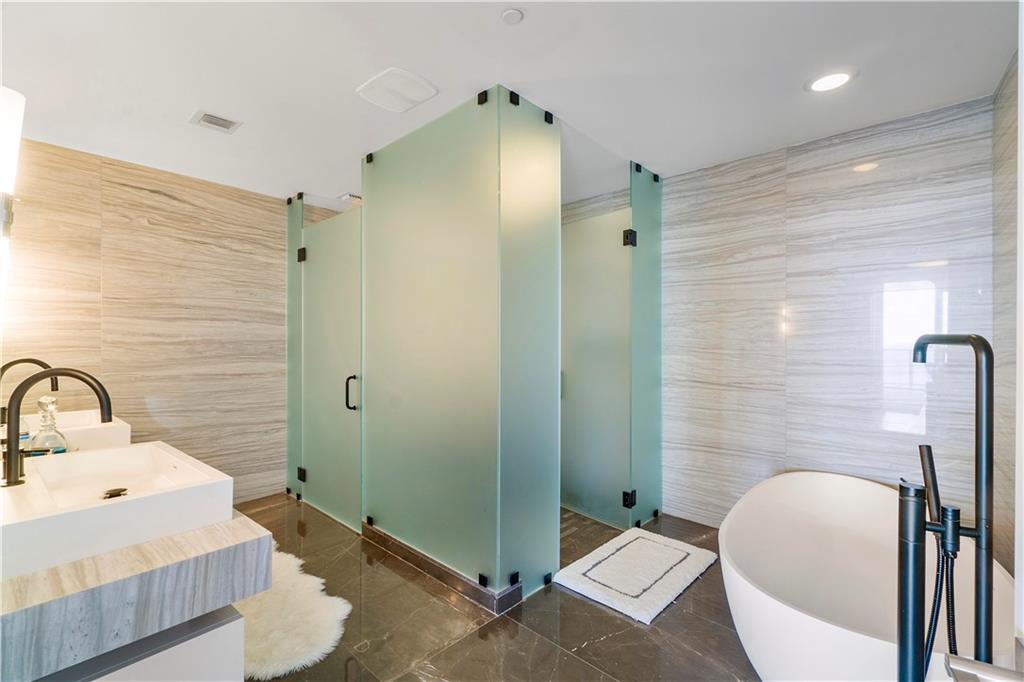 Auberge Beach Residences - Residential