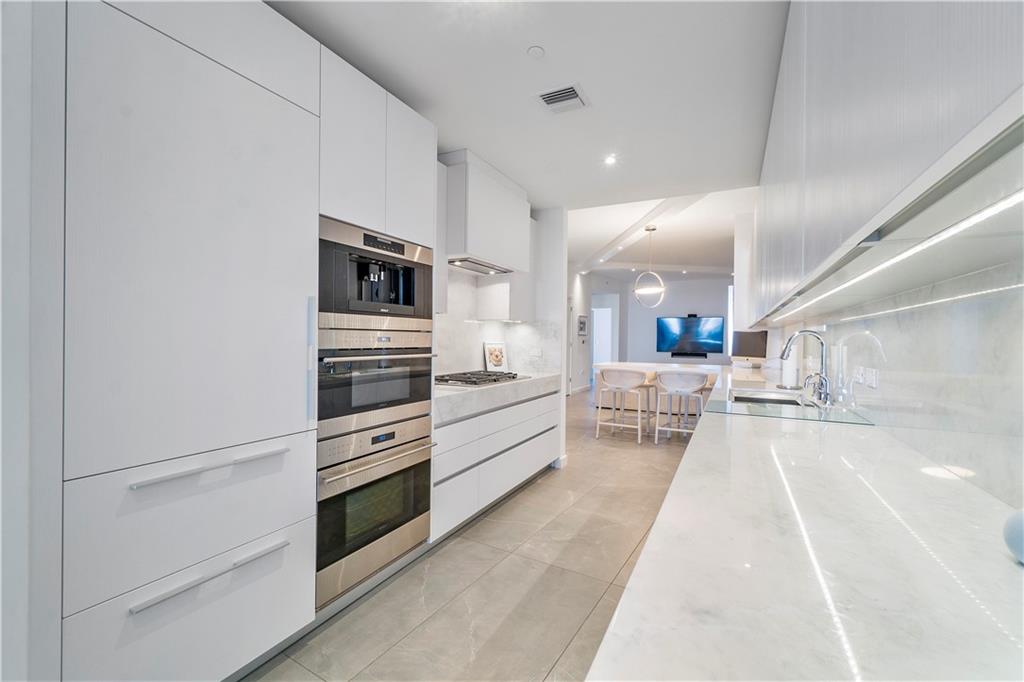 Auberge Beach Residences - Residential