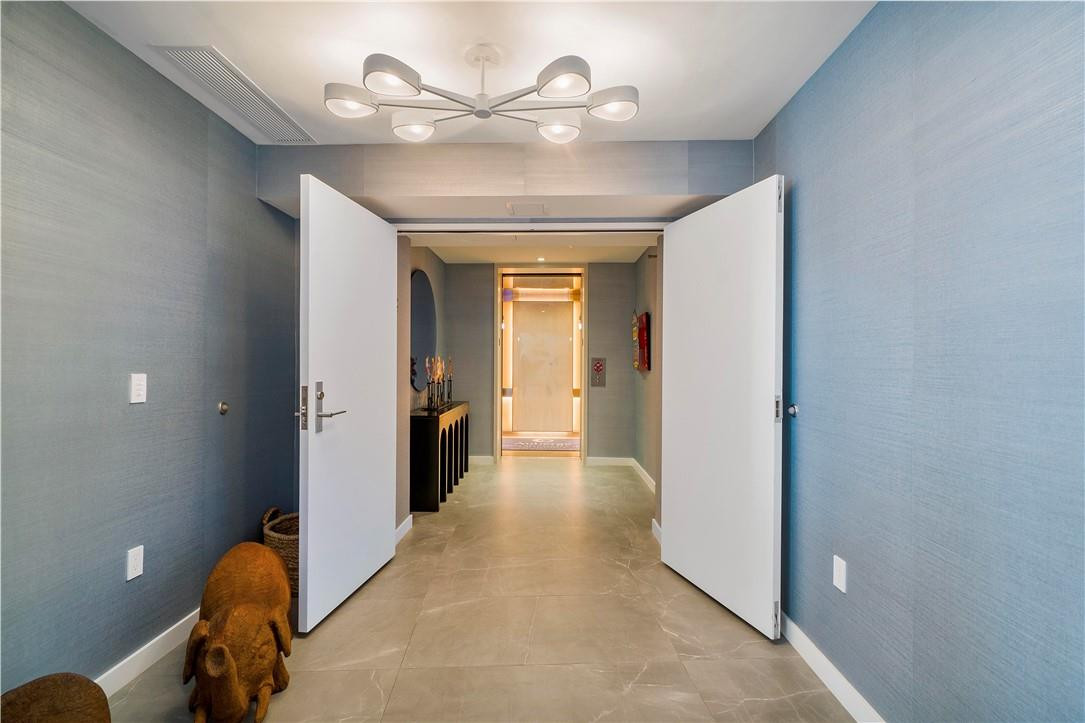 Auberge Beach Residences - Residential