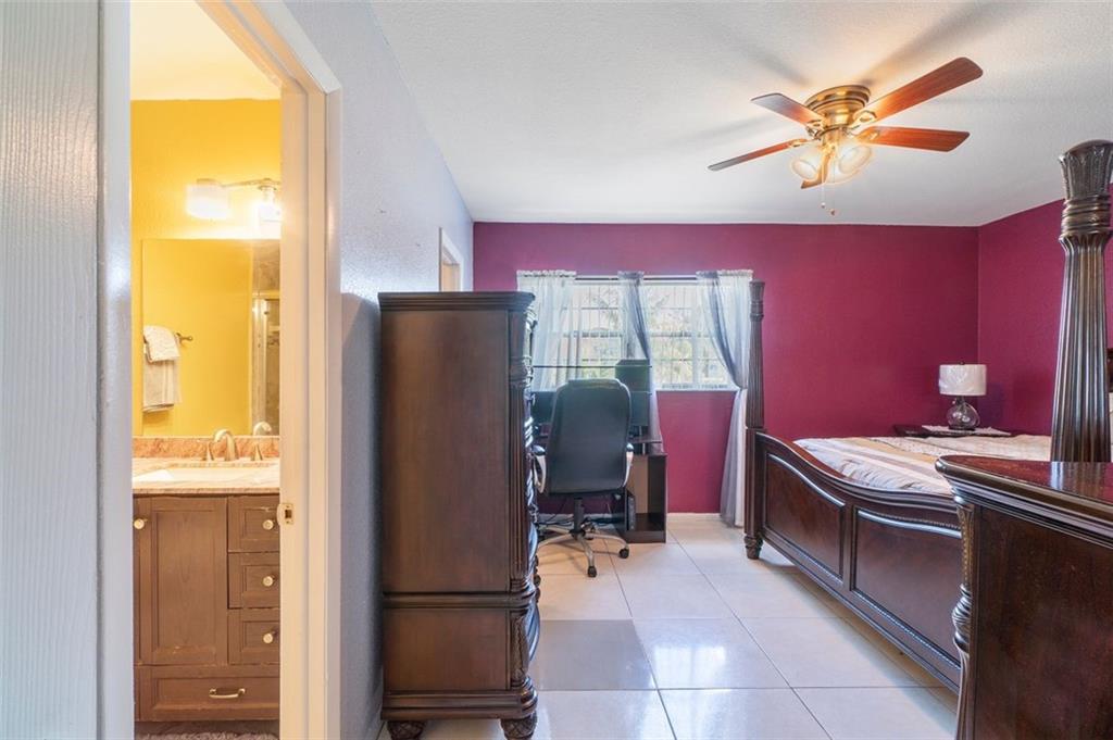 DEL RIO ESTATES - Residential