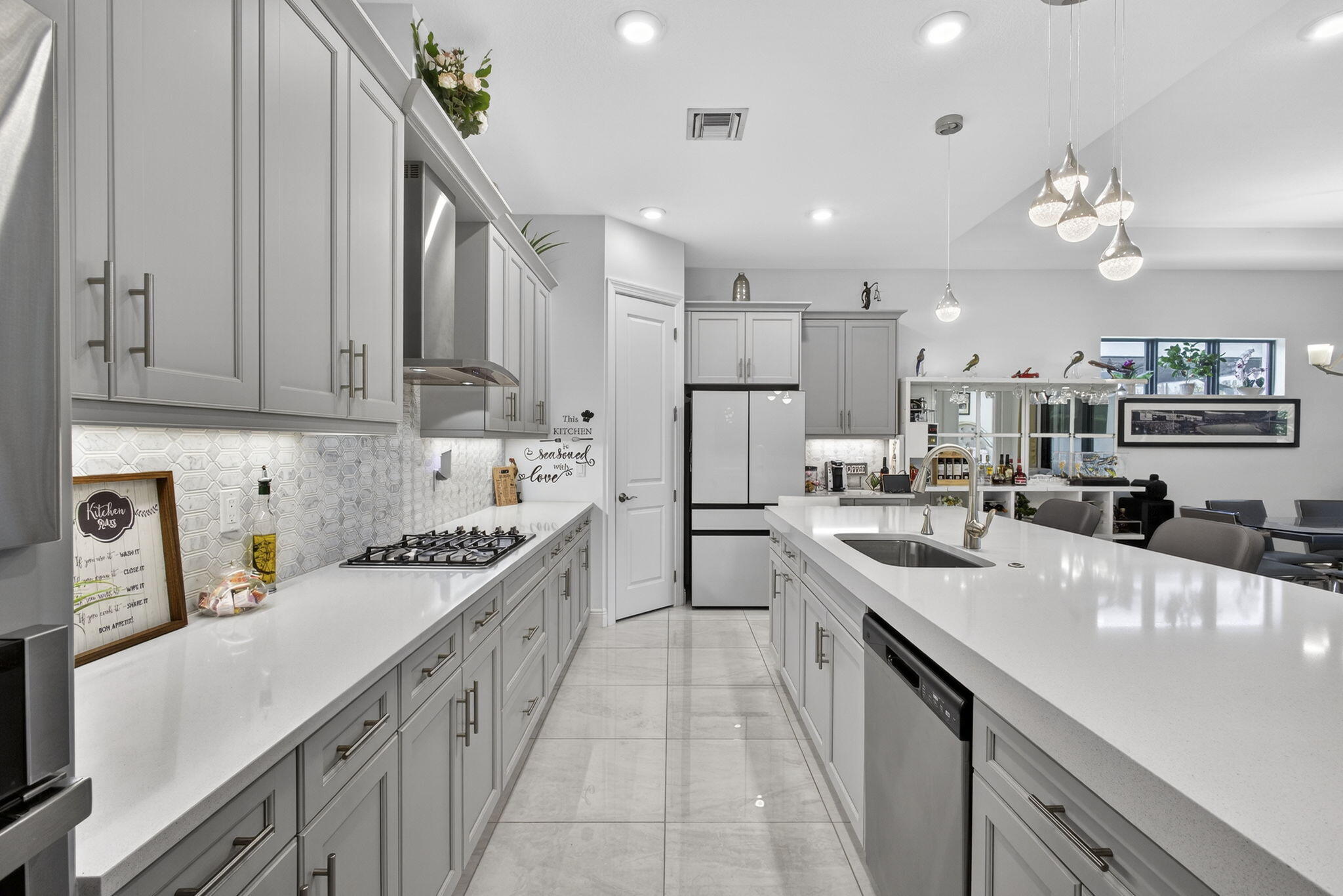 CRESSWIND PALM BEACH - Residential