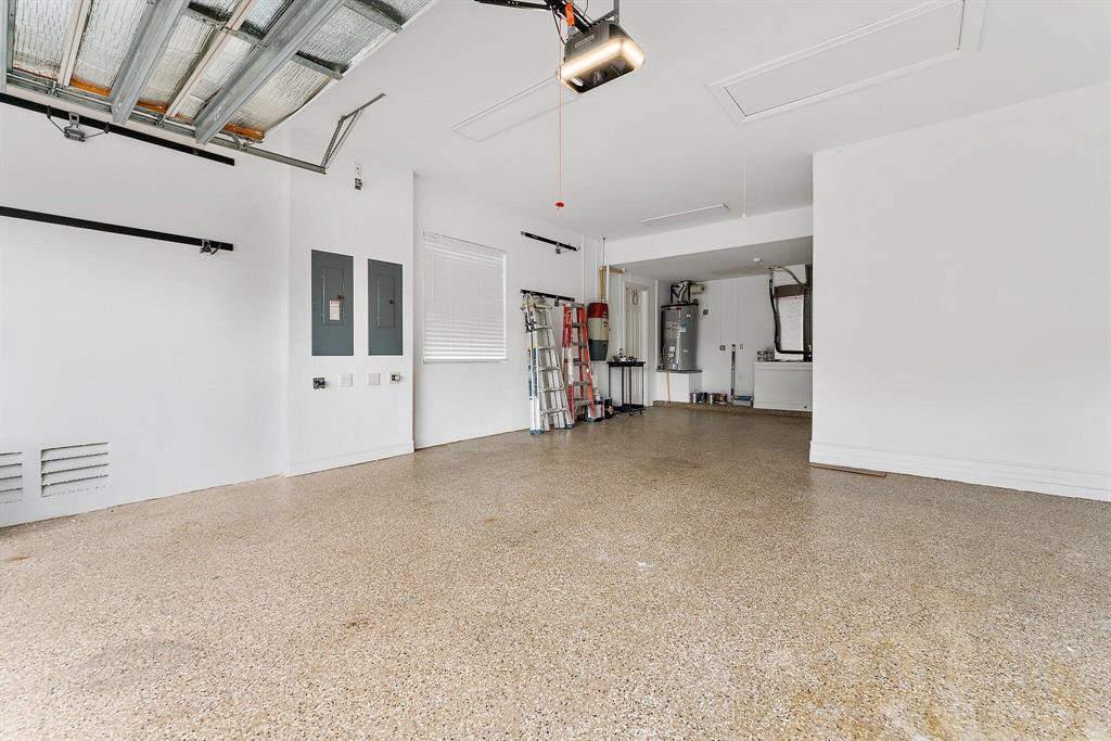 JUPITER COUNTRY CLUB - Residential